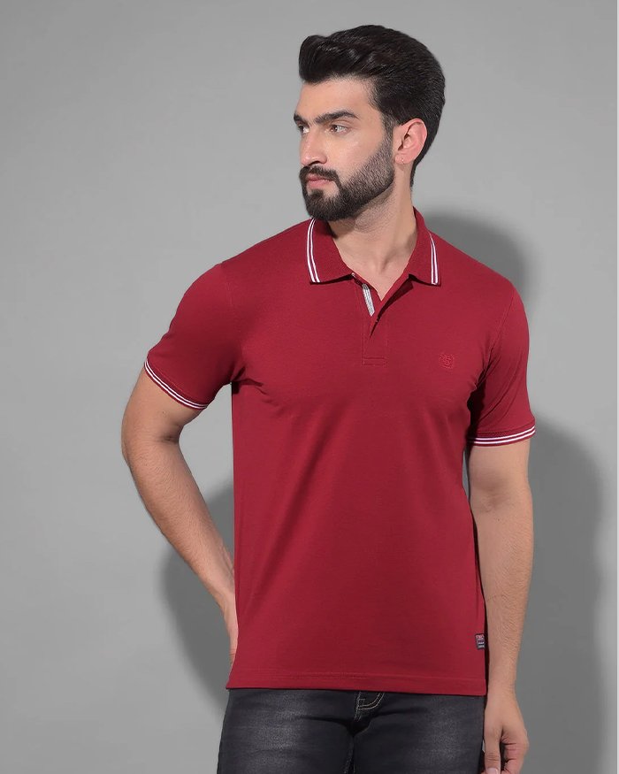 Cobb Solid Maroon Polo Neck T-Shirt