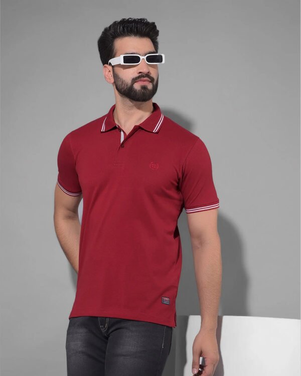 Cobb Solid Maroon Polo Neck T-Shirt - Image 2